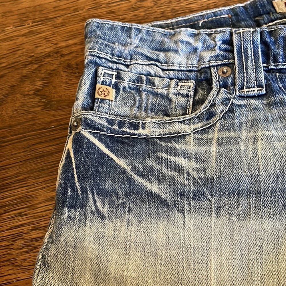 Big Star Casey Jean Shorts - Picture 2 of 6
